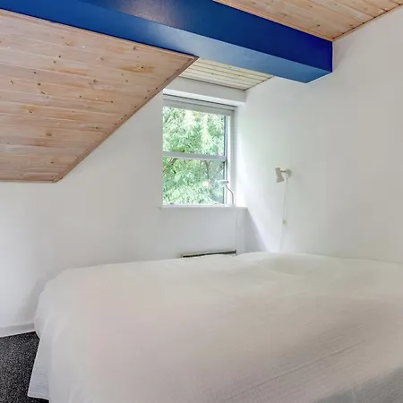 Hébergement de vacances Tabithe - 2-2km From The Sea By Interhome