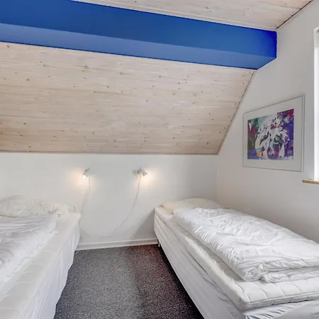 Hébergement de vacances Tabithe - 2-2km From The Sea By Interhome Henne Strand